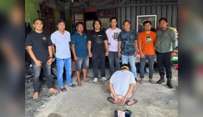 Pelaku perampokan saat di tangkap polisi