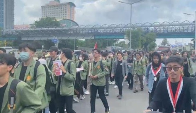 Mahasiswa Bergerak, Makzulkan Jokowi, Tolak Pemilu Curang