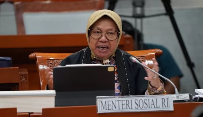 Kemensos hanya Salurkan Rp 78 T dari Total Rp 497 T, Risma: Sisanya Gak Tahu