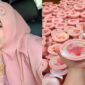 Ibu Bhayangkari Owner KFSS Glow inisial FFA dan Produk KFSS Glow (Foto Kolase Facebook FFA)