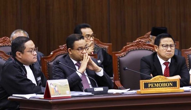 Sidang Perdana di MK, AMIN Minta Pilpres 2024 Diulang