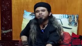 Praktisi paranormal ilmu gaib dan pengobatan supranatural,  Syamsudin 
