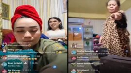 Tangkapan layar video live facebook Owner Kosmetik AF Cream dan kawan-kawan