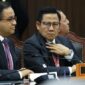 Anies Geleng-geleng Kepala Saat Hakim MK Luruskan Bansos Jokowi 