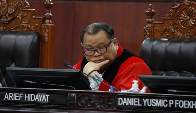 Arief Hidayat Ungkap Jokowi Lakukan Pelanggaran TSM di Pilpres