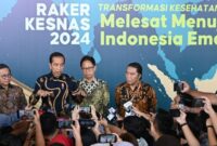 Jokowi menyampaikan keterangan di hadapan awak media usai menghadiri Rakerkesnas yang digelar di ICE BSD. (Foto: Setpres/Kris)