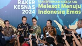 Jokowi menyampaikan keterangan di hadapan awak media usai menghadiri Rakerkesnas yang digelar di ICE BSD. (Foto: Setpres/Kris)