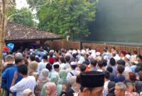 Anies Baswedan Open House Diserbu Ribuan Warga
