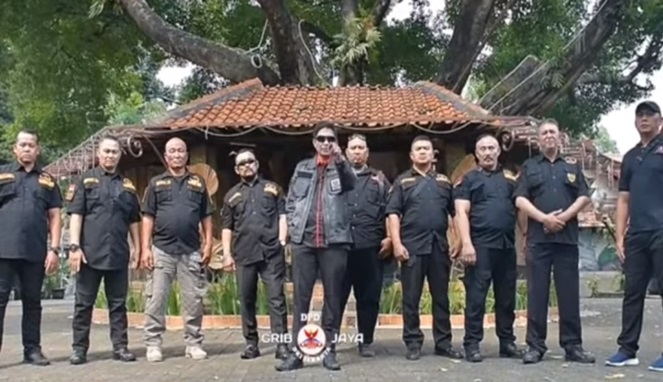 Anak Buah Hercules Ngamuk Via YouTube Ancam Rocky Gerung (Tangkapan Layar Video)