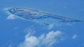 China Bangun Pulau Baru di LCS (Foto : AP/Aaron Favila)