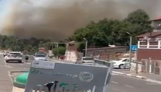 Serangan Roket dan Drone Hizbullah mengahantam Israel (Foto X Twitter)