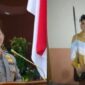 Kapolda Sumbar, Irjen Suharyono dan Afif Maulana memegang pedang panjang tersebar di media sosial (Foto Kolase)