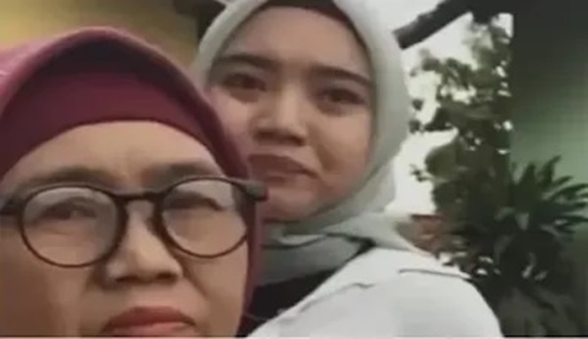 Veni Oktaviana dan Orang tua Veni