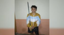 Foto Afif Maulana Memegang Pedang (Ist)