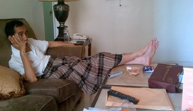 Momen Jokowi saat lagi santai (Foto Istimewa)