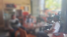 Kanit Reskrim Polsek Mamajang, Iptu Latif saat melakukan pertemuan dengan beberapa wartawan (Ist)