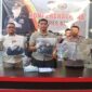 Konferensi Pers Polres Gowa memperlihatkan eksekutor pelaku pemerkosa gadis 14 tahun dan sejumlah barang bukti (Ist).