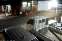 Rekaman CCTV aksi begal bersenjata tajam teror pengendara motor di Jalan Toddopuli 10 Makassar/Ist