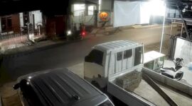 Rekaman CCTV aksi begal bersenjata tajam teror pengendara motor di Jalan Toddopuli 10  Makassar/Ist 