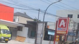 Gerai Alfamidi di Kawasan Samata, Kabupaten Gowa, Sulawesi Selatan 