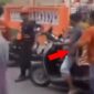 Tangkapan Layar Video Jenazah Korban Tenggelam Diangkut Motor