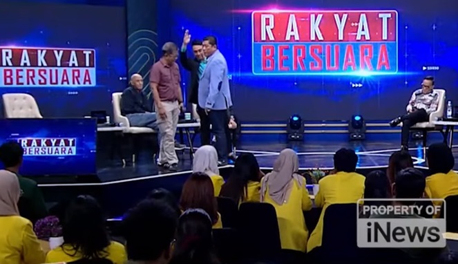 Tangkapan Layar Video : Rocky vs Silfester
