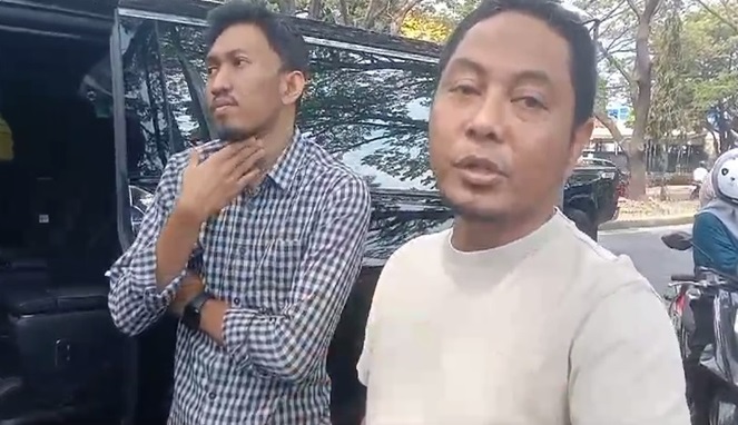Tangkapan Layar Video Andi Irwandi Ditilang