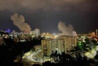 Haifa, kota terbesar ketiga di Israel, menjadi sasaran serangan rudal oleh kelompok militan Hizbullah (Ist)