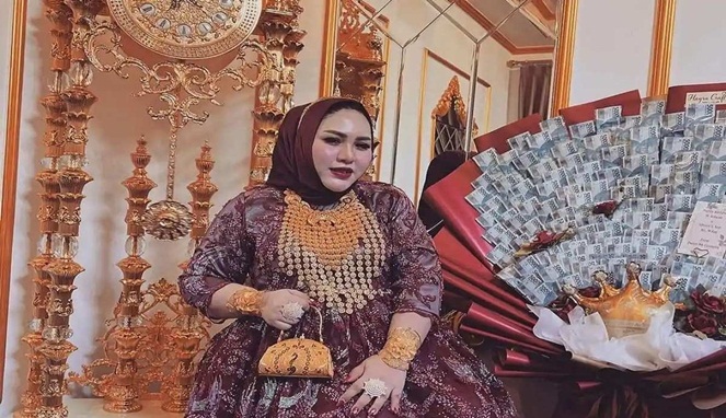 Owner Mira Hayati (Foto Facebook)