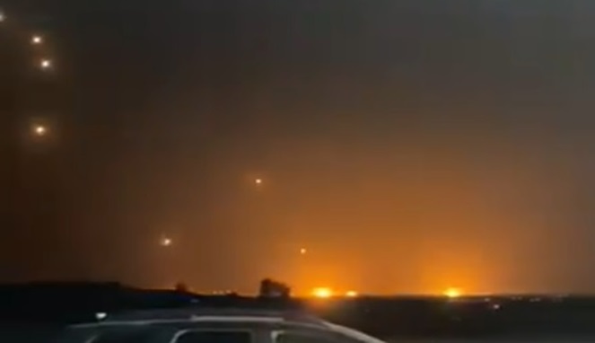 Tel Aviv Terbakar dampak serangan Iran ke Israel (Tangkapan Layar Video)