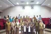 Kepala DPPKB Makassar, Syahruddin (Ketiga dari Kanan)