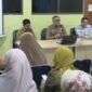 Kepala DPPKB Makassar menggelar rapat penyusunan kajian