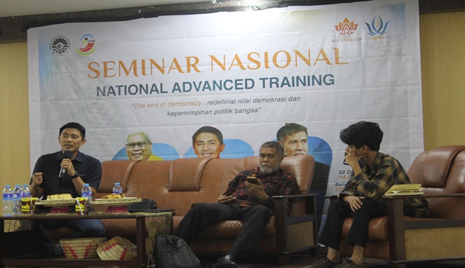 Prof. Dr. Armin Arsyad, M.Si dan Dr. Imran Eka Saputra B, S.H., M.H (Foto : Dokumentasi BEM UNM)