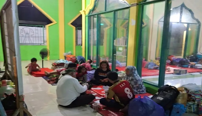 Kondisi Pengungsi di Masjid Jabal Nur Antang Blok 10
