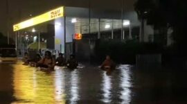 Bandara Soekarna Hatta Terminal Cargo (Facebook Netizen Banjir Jakarta)