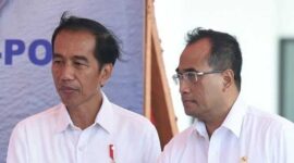 Jokowi bersama dengan Menteri Perhubungan Budi Karya (Foto: Setkab)