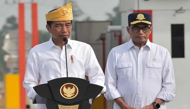 Jokowi dan Menhub Budi Karya Sumadi (Foto: Humas Setkab/Teguh)