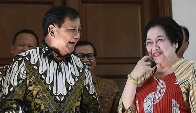 Prabowo Subianto dengan Megawati Soekarnoputri (Foto: Tangkapan layar)