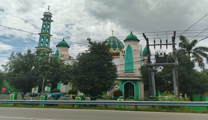 Masjid Babussalam Borong Makassar