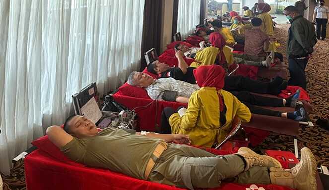 Aktivitas donor darah di Swiss-Belinn Panakkukang Makassar (Ist)