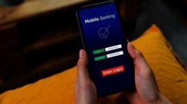 Foto Ilustrasi Link Aplikasi Bank Palsu