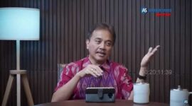 Tangkapan Layar Roy Suryo di Kanal You Tube Abraham Samad