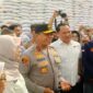 Kapolda Sulsel bersama Satgas Pangan Polda Sulsel saat mengecek stok beras dan gula di gudang Bulog Sulsel. (Dok,Satgas Pangan Polda Sulsel)