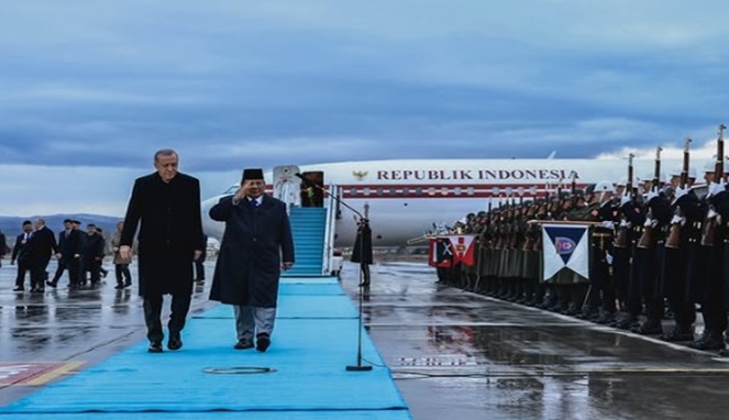 Prabowo Subianto disambut oleh Presiden Republik Turkiye, Recep Tayyip Erdoğan (Foto Instagram)