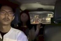 Tangkapan layar video - Sopir taksi online yang mendengar kisah seorang wanita yang dilecehkan di Stasiun Tanah Abang.