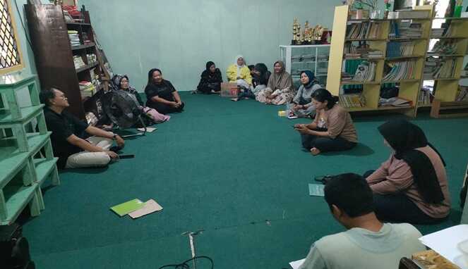 Rapat kepengurusan Bunda Pustaka SDN Borong Makassar (Ist)