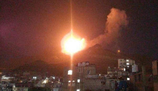 Israel membombardir pelabuhan Al-Hudaydah Yaman dan sebuah pabrik semen di kawasan Bajil (X.com)