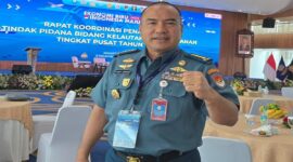 Kolonel Laut (H) Fenny Akwan