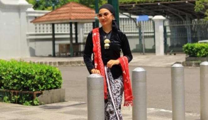 Okky Madasari (Foto Instagram)
