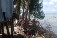 Kondisi rumah warga di pesisir Kampung Cappa Gusung, Kelurahan Sapolohe, Kecamatan Bontobahari, Kabupaten Bulukumba.